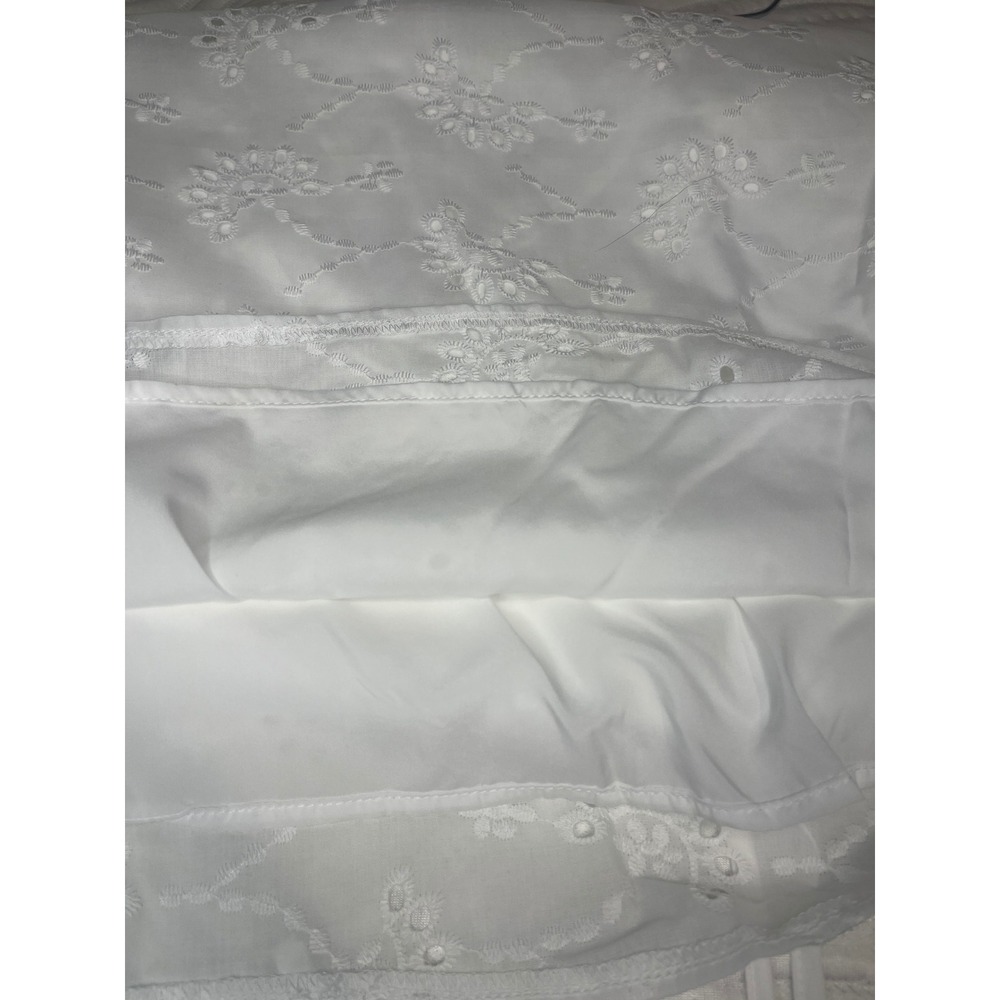 SHEIN White Eyelet Embroidered Midi Dress Sleeveless V-Neck Tie Back Size M - Picture 3 of 6